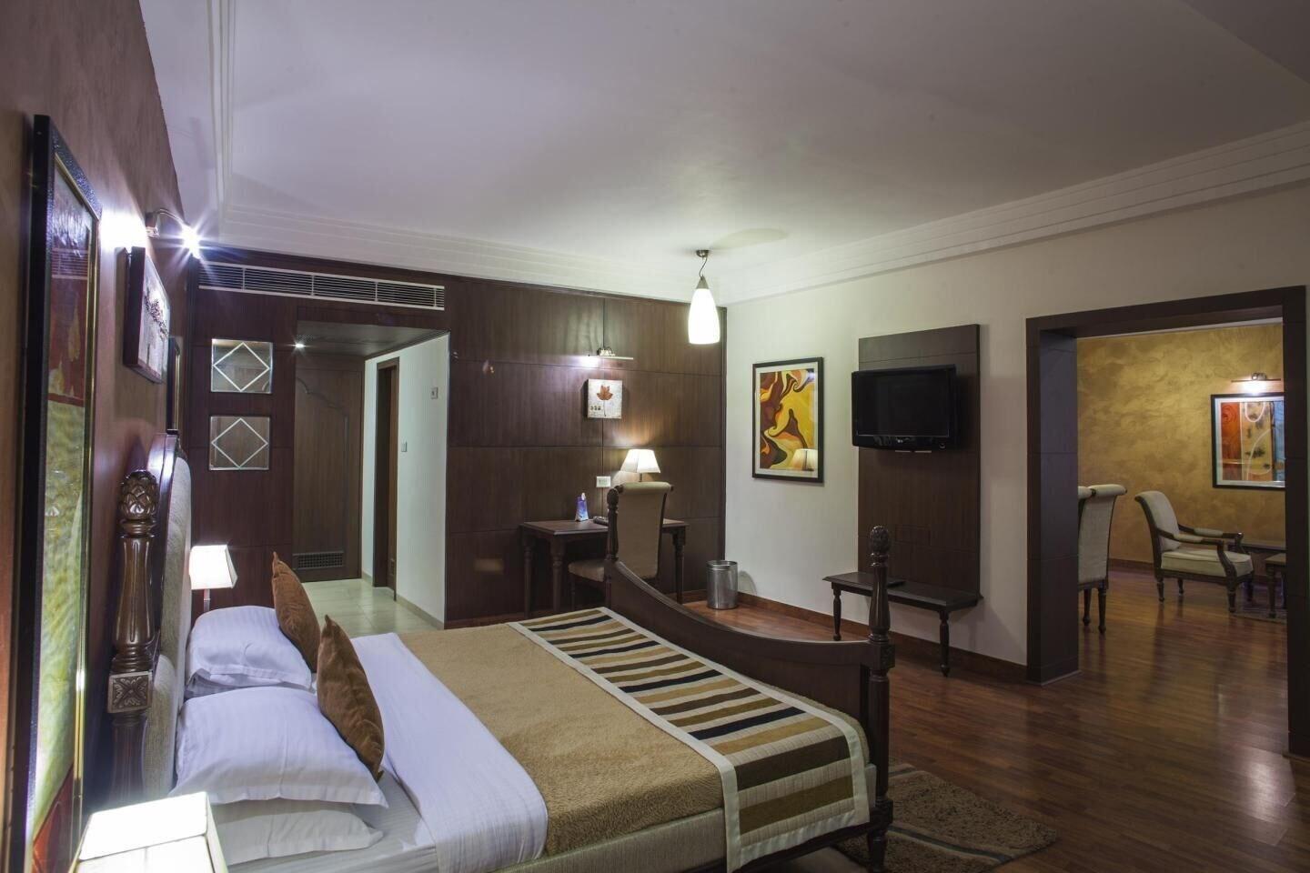 K C Residency Vaishnodevi Ξενοδοχείο Katra  Εξωτερικό φωτογραφία