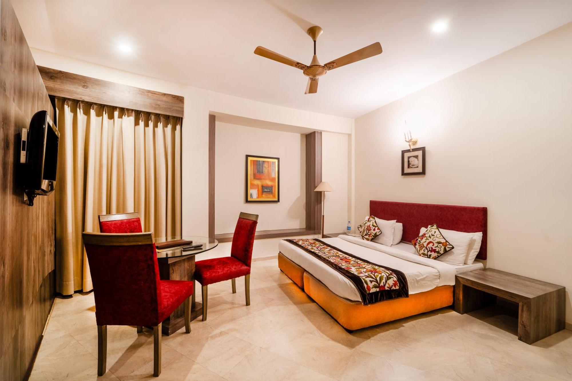 K C Residency Vaishnodevi Ξενοδοχείο Katra  Εξωτερικό φωτογραφία