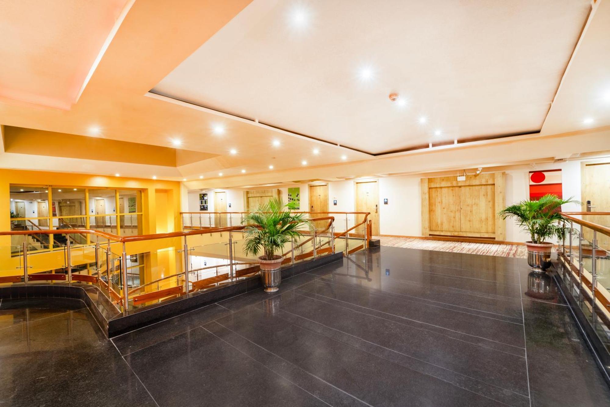 K C Residency Vaishnodevi Ξενοδοχείο Katra  Εξωτερικό φωτογραφία