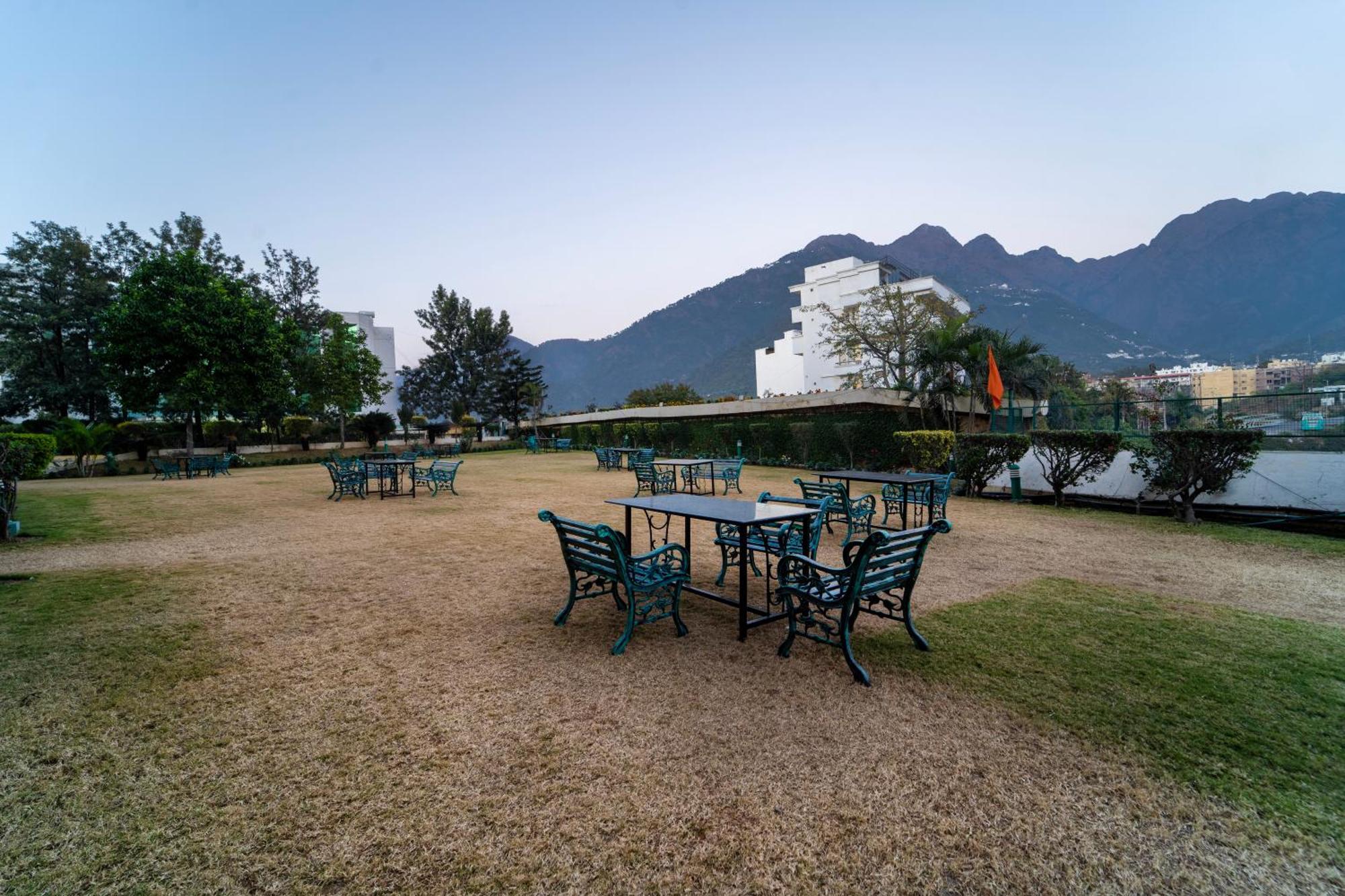 K C Residency Vaishnodevi Ξενοδοχείο Katra  Εξωτερικό φωτογραφία